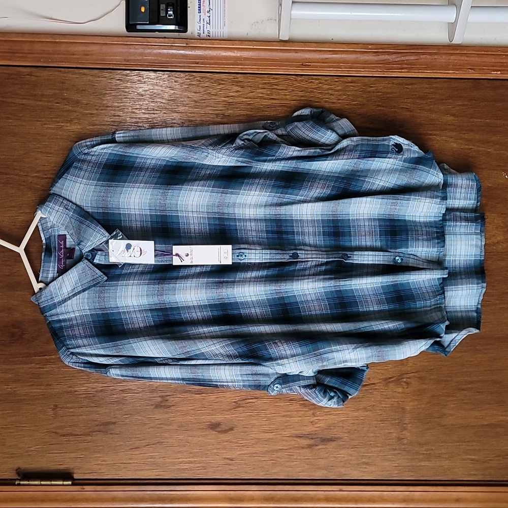 Gloria Vanderbilt Womens flannel shirt